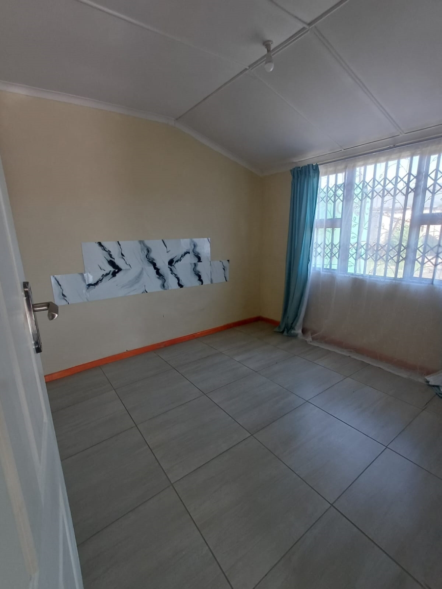 To Let 2 Bedroom Property for Rent in Ezibeleni Eastern Cape